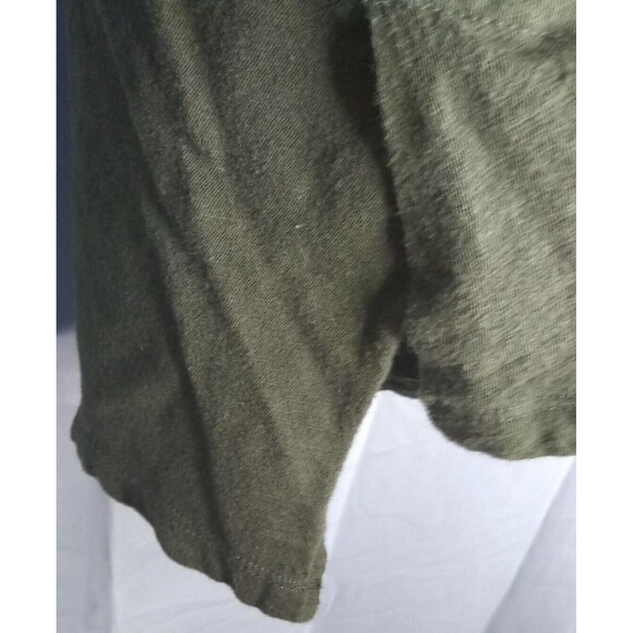 Liz Lange Maternity Green Tank with Gold Studded Straps Size Medium - Picture 3 of 8